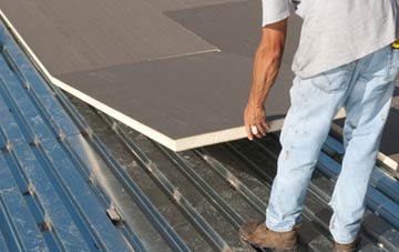 benefits of insulating Mill Of Echt flat roofing